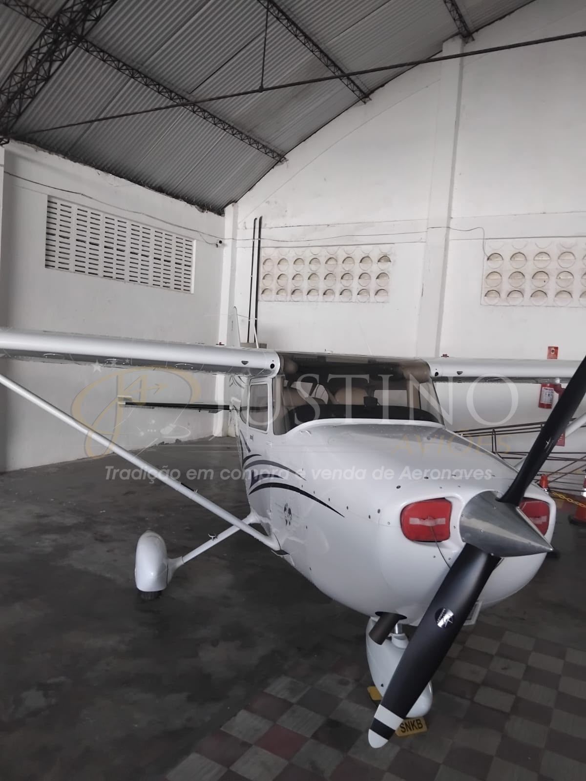 CESSNA C172S SKYHAWK 2012 — foto 1 de 5