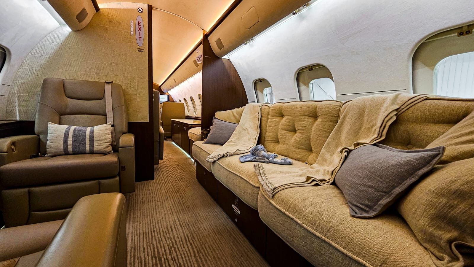 BOMBARDIER GLOBAL 5000 2011 — foto 13 de 15