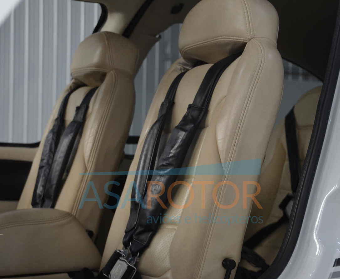 CIRRUS SR22 G2 2011 — foto 6 de 13