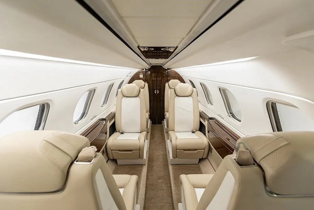 EMBRAER PHENOM 300E 2018 — foto 6 de 14