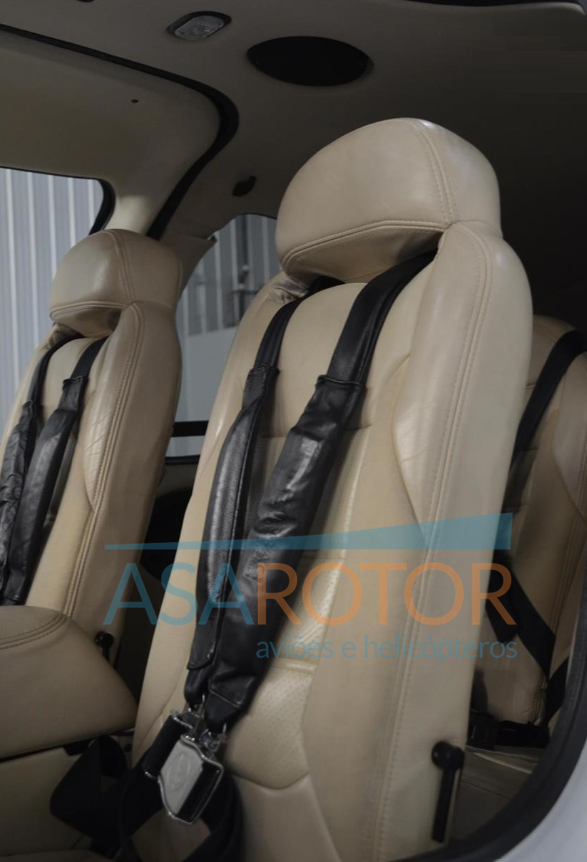 CIRRUS SR22 G2 2011 — foto 7 de 13