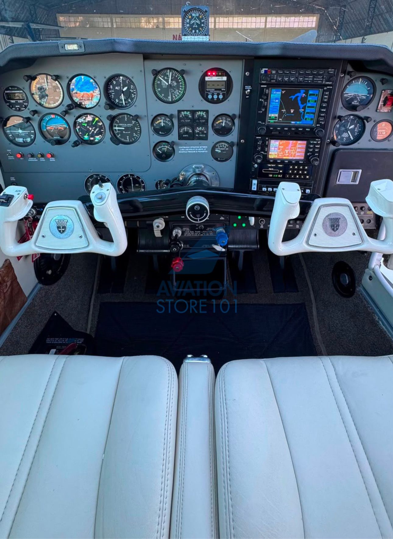 BEECHCRAFT BONANZA F33A 1993 — foto 21 de 21
