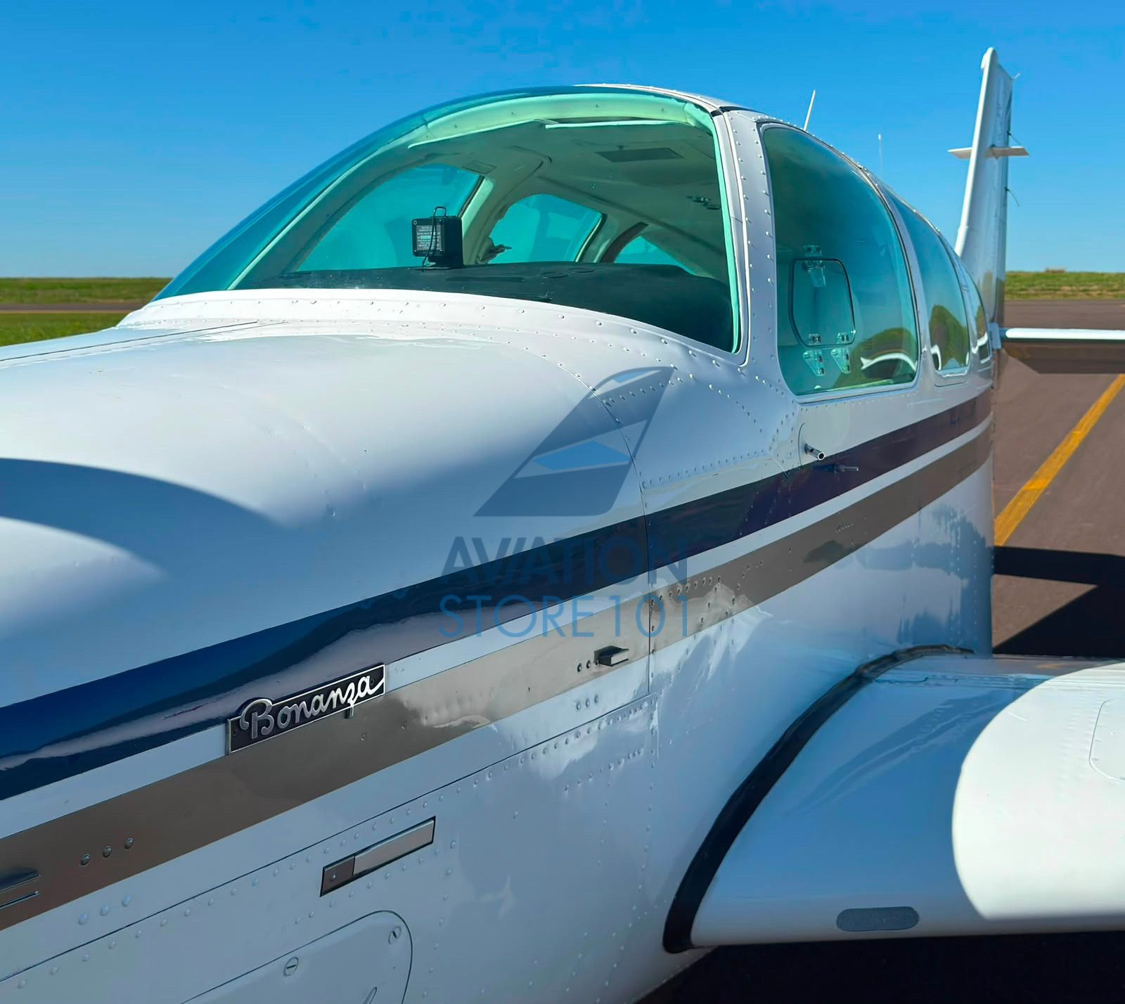 BEECHCRAFT BONANZA F33A 1993 — foto 9 de 21