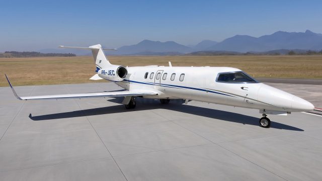 BOMBARDIER LEARJET 40XR 2008