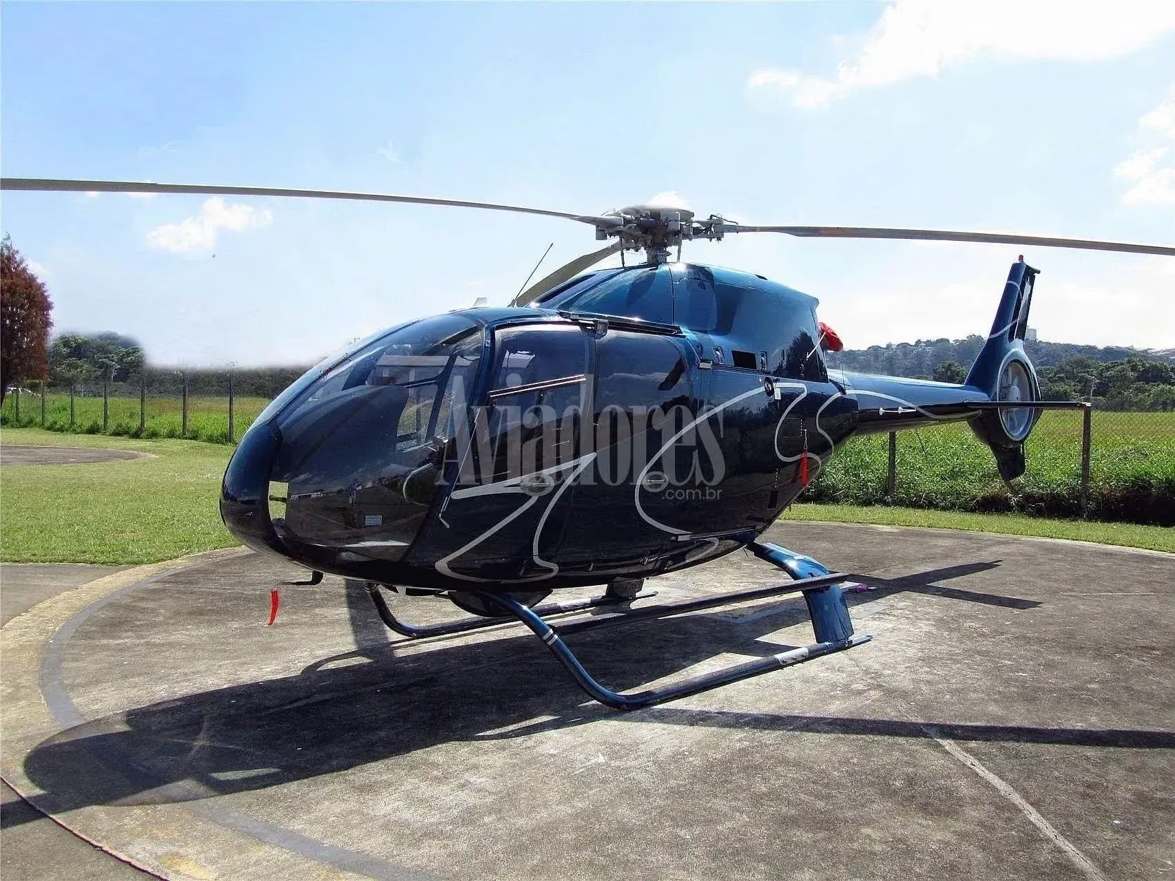 EUROCOPTER EC120B COLIBRI 1999 — foto 4 de 8