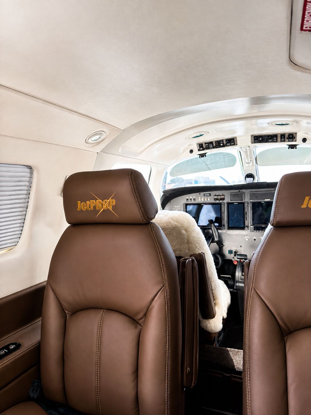 PIPER JETPROP DLX 1998 — foto 8 de 10