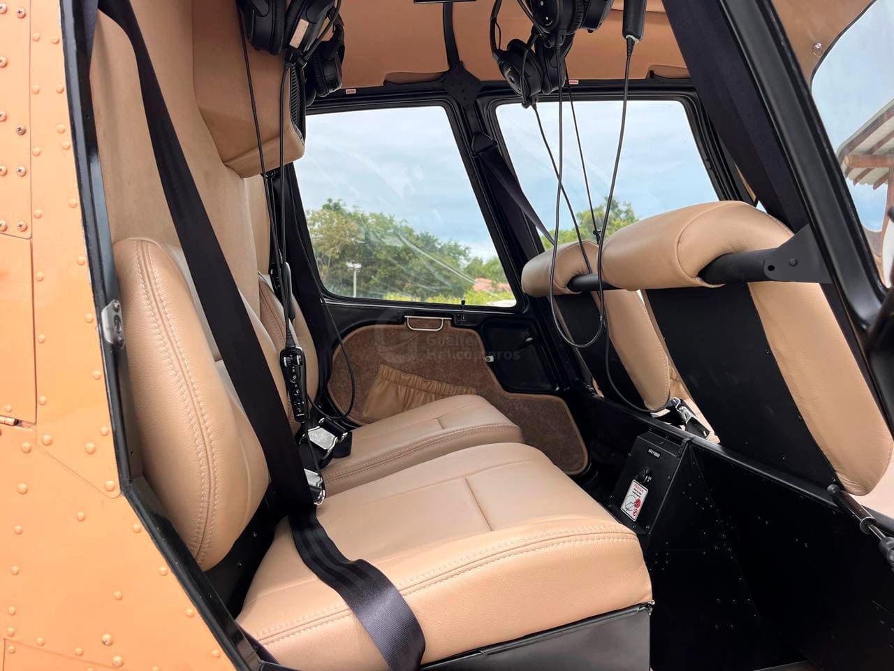 ROBINSON R44 RAVEN II 2010 — foto 10 de 10