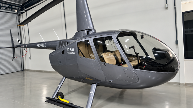 ROBINSON R66 2012