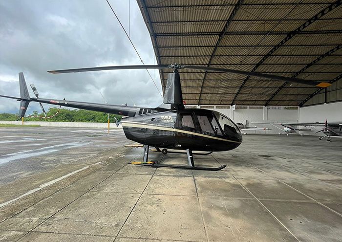 R66 TURBINE 2015 — foto 2 de 7