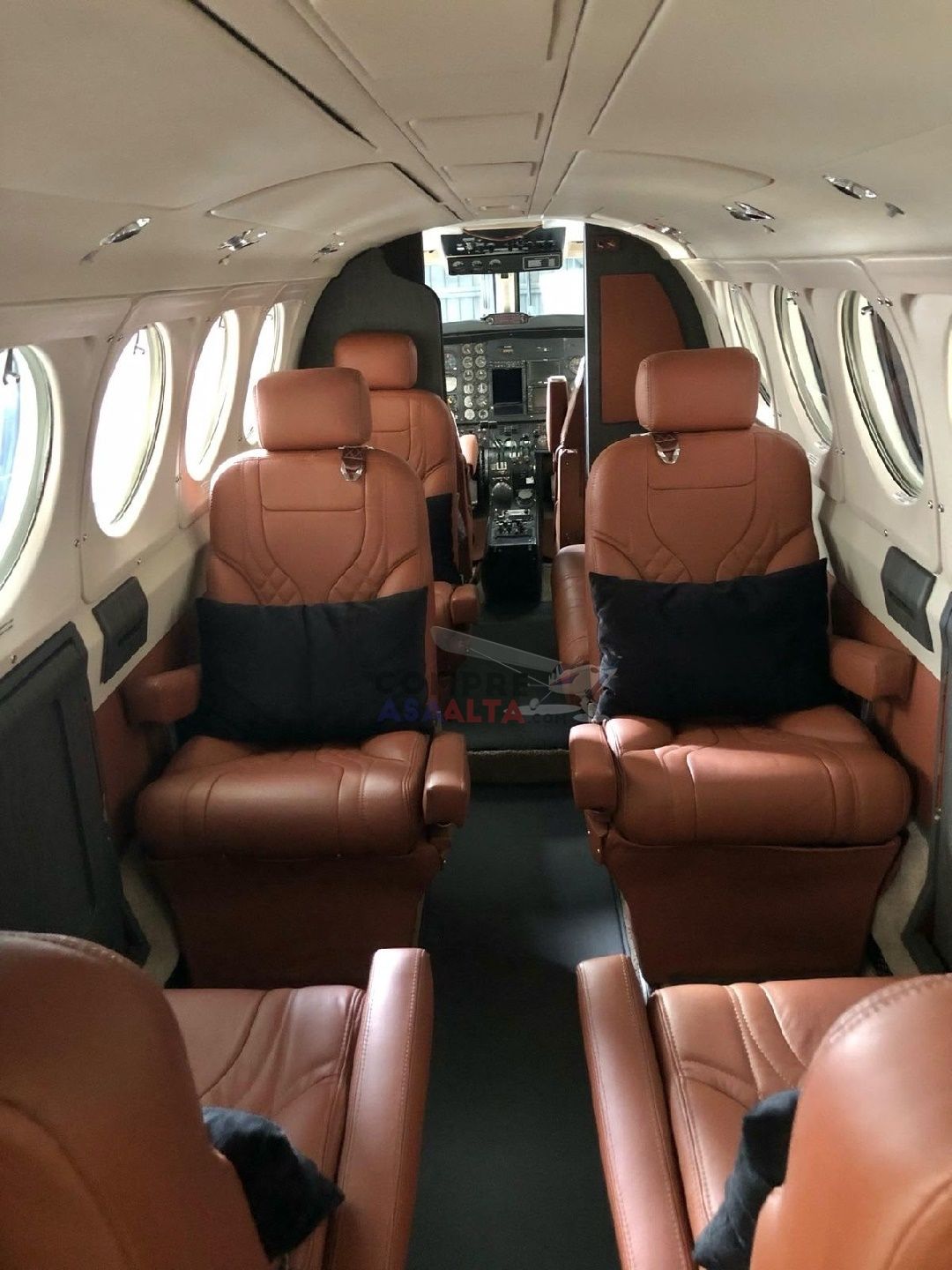 BEECHCRAFT KING AIR B200 1980 — foto 6 de 10
