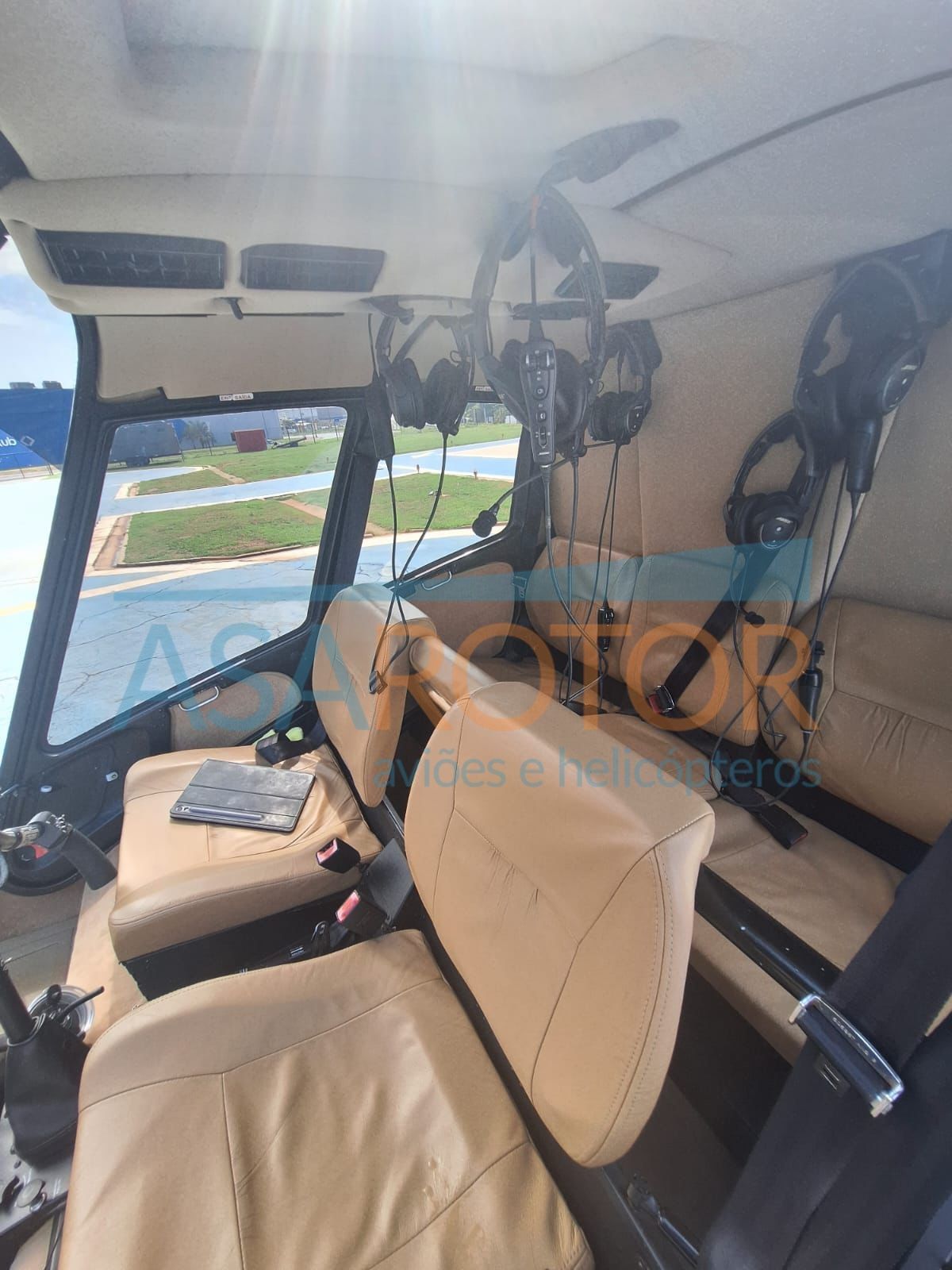 ROBINSON R66 TURBINE 2013 — foto 5 de 8