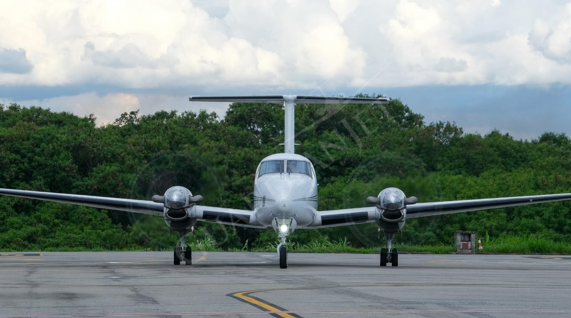 BEECHCRAFT KING AIR B250 2018 — foto 5 de 11