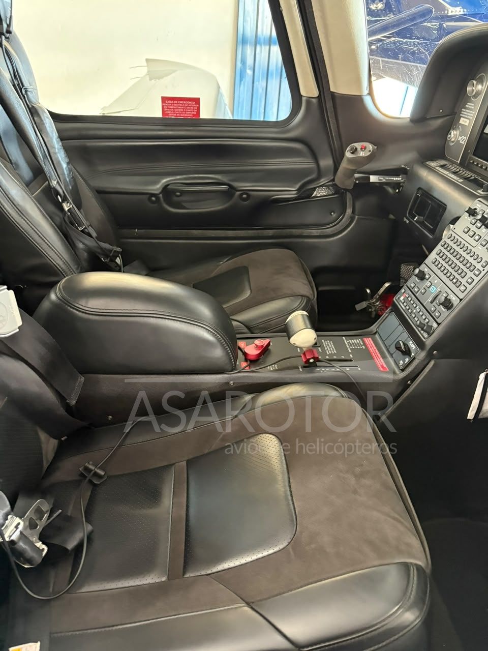 CIRRUS SR22 G6 GTS ASPIRADO 2023 — foto 5 de 8
