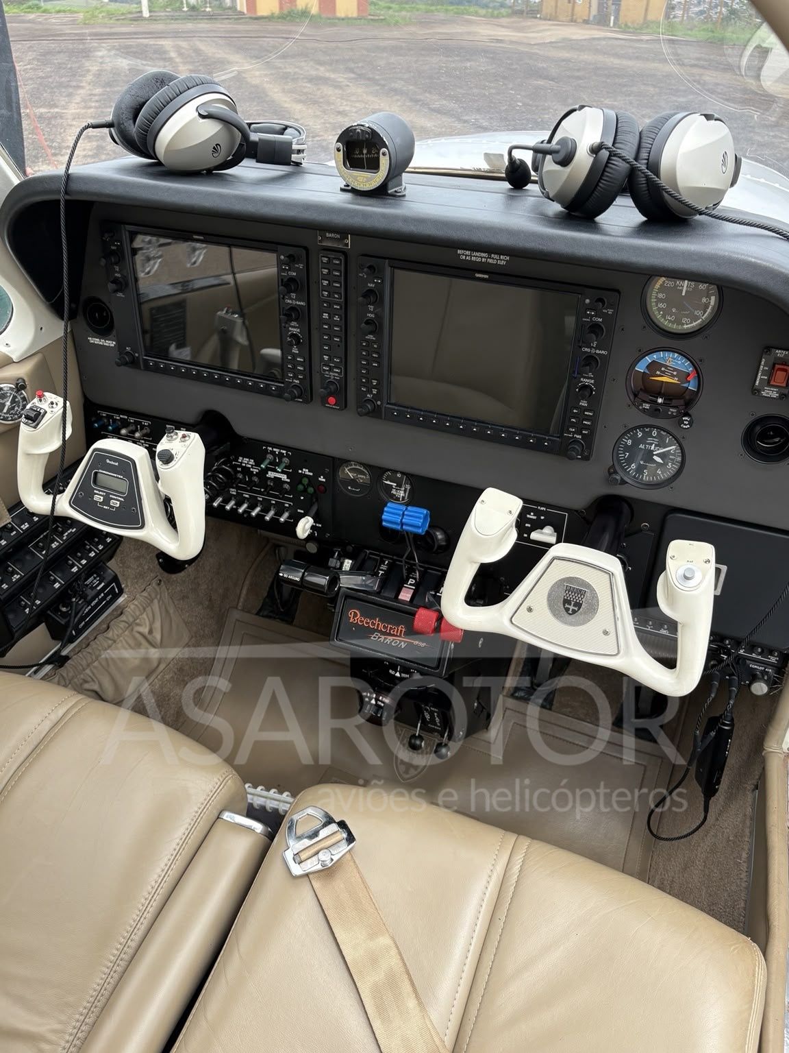 BEECHCRAFT BARON G58 2008 — foto 10 de 10