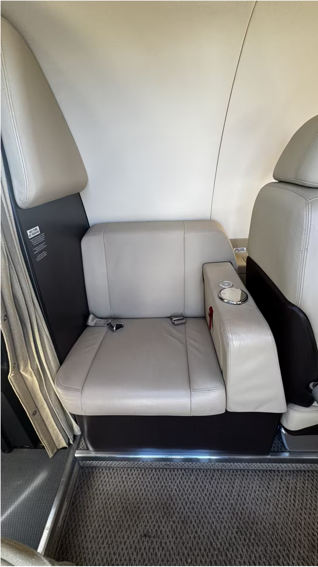 2013 Phenom 100 | PR-FYB | SN 50000324 — foto 5 de 5