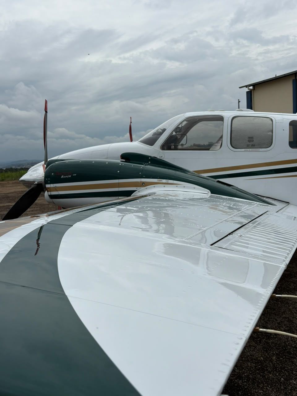 Beechcraft Baron G58 2008, photo 5