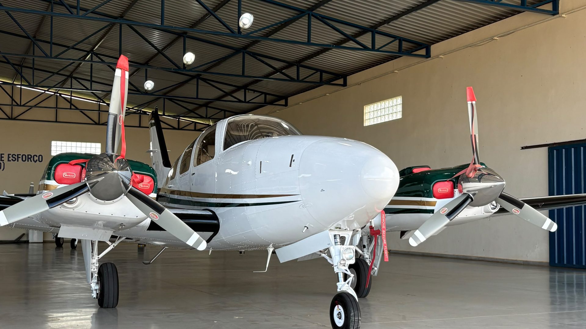 Beechcraft Baron G58 2008, photo 18