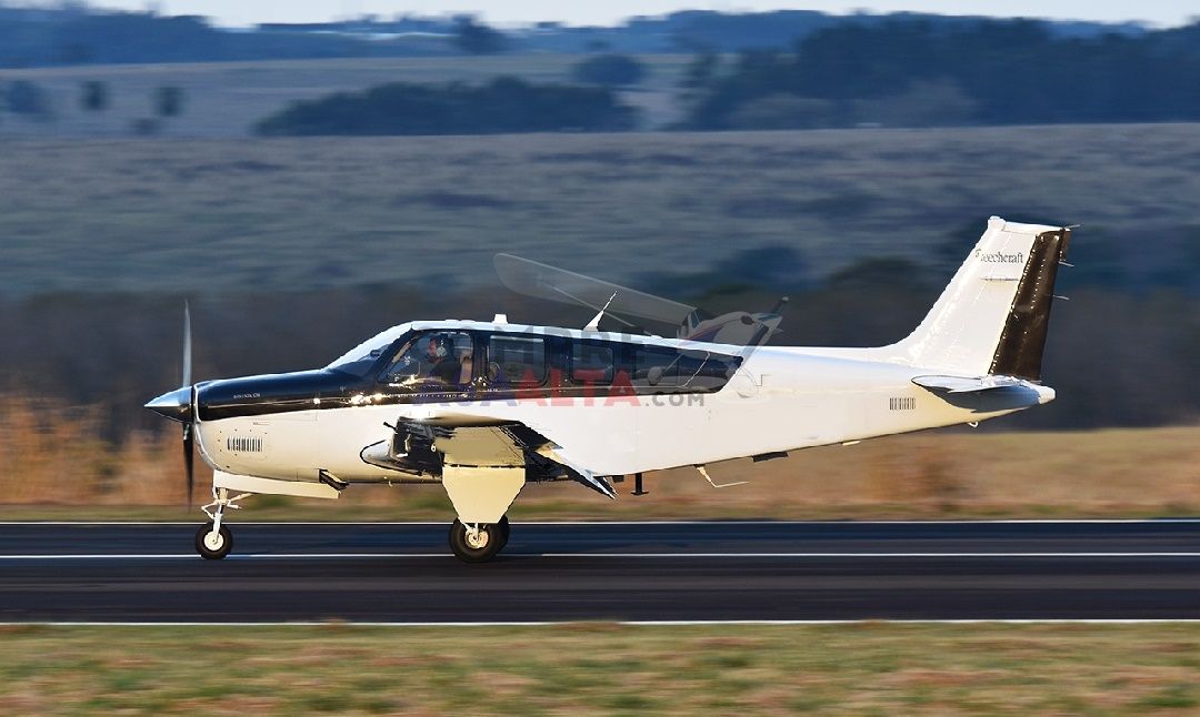 BEECHCRAFT BONANZA G36 2016 — foto 1 de 14