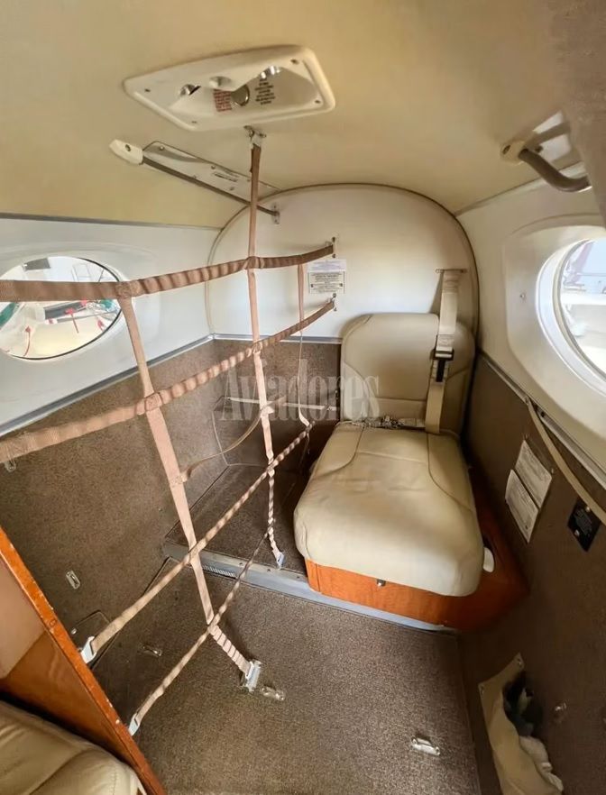 BEECHCRAFT KING AIR C90GTx 2014 — foto 11 de 13