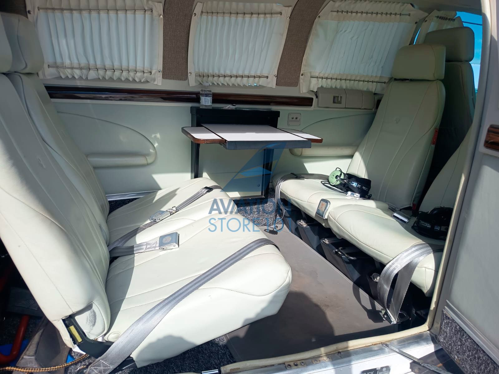 BEECHCRAFT BONANZA A36 1983 — foto 8 de 20