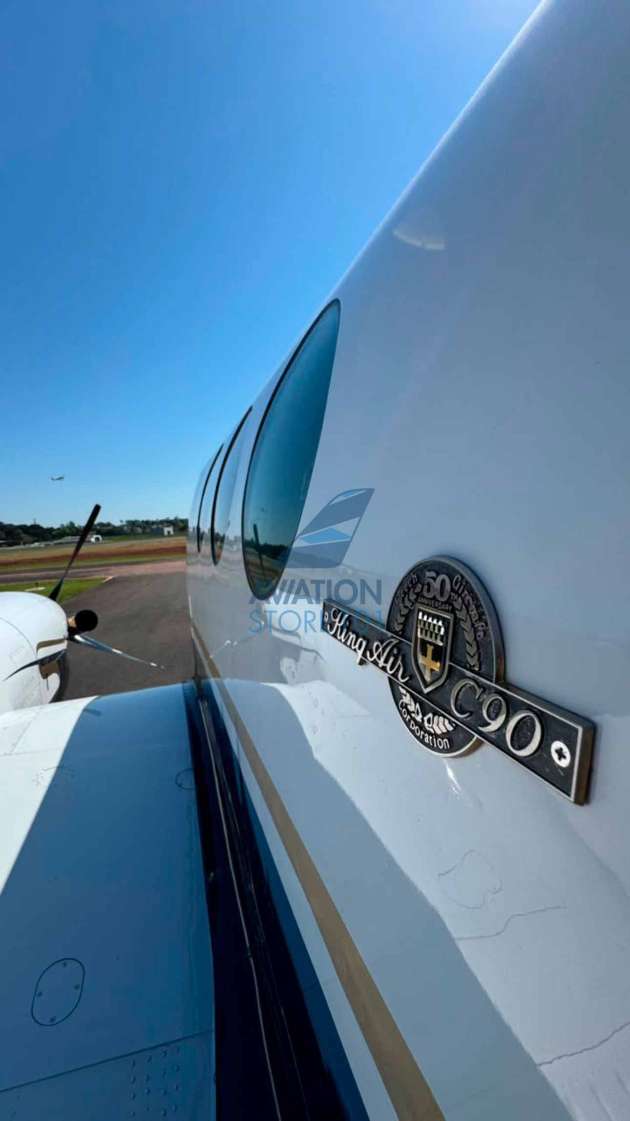 BEECHCRAFT KING AIR C90 1981 — foto 27 de 29