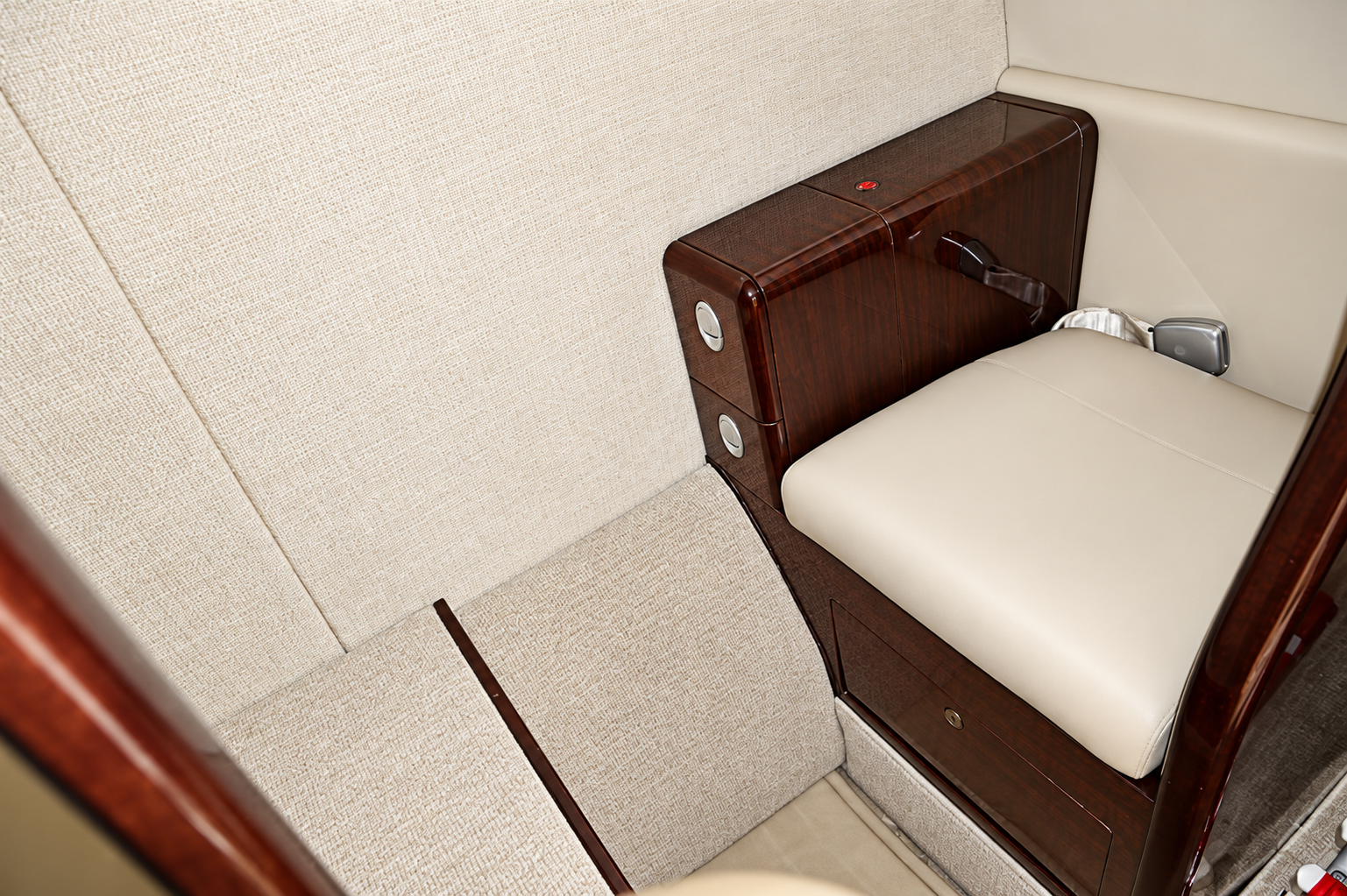 CESSNA CITATION CJ2+ 2012 — foto 11 de 17