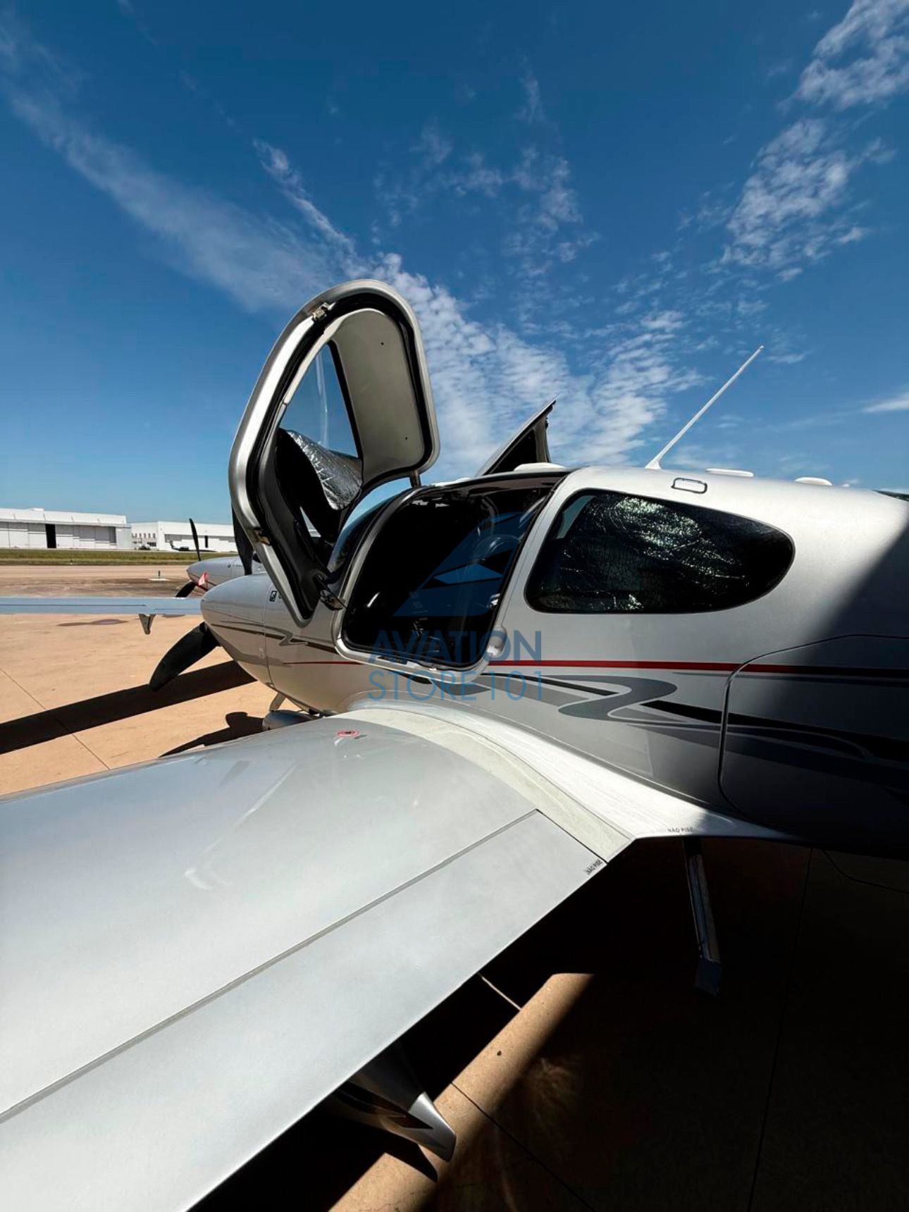 CIRRUS SR22 G3 TURBO 2008 — foto 4 de 16