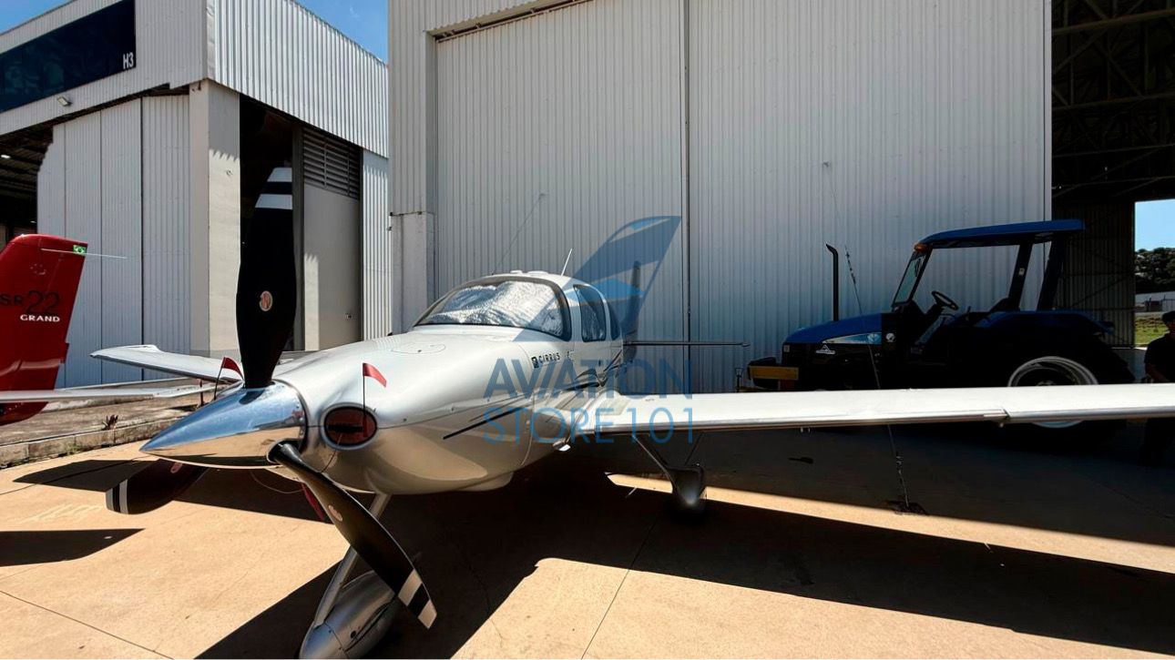 CIRRUS SR22 G3 TURBO 2008 — foto 9 de 16