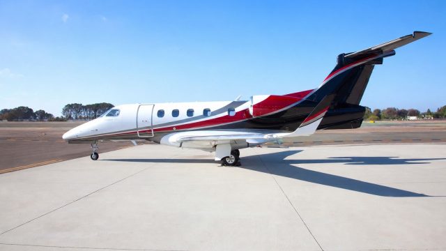 EMBBRAER PHENOM 300 2017