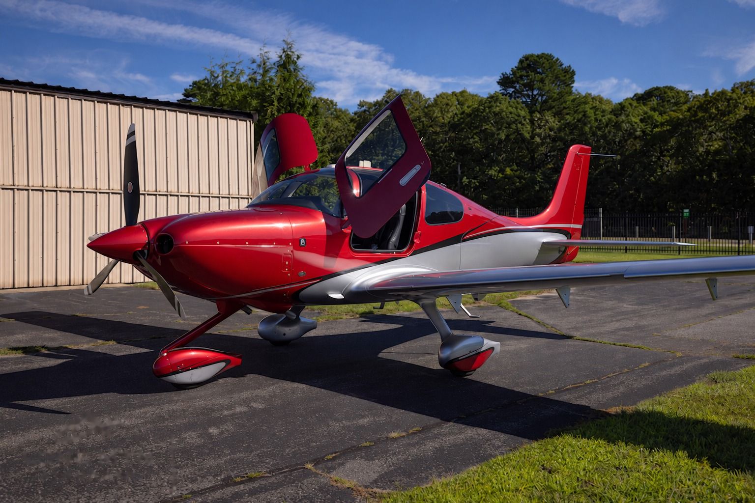 CIRRUS SR22 G7 GTS 2024 — foto 1 de 5