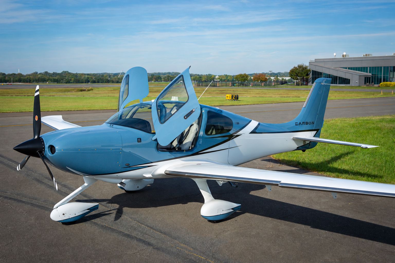 CIRRUS SR22 G6 GTS 2022 — foto 1 de 5