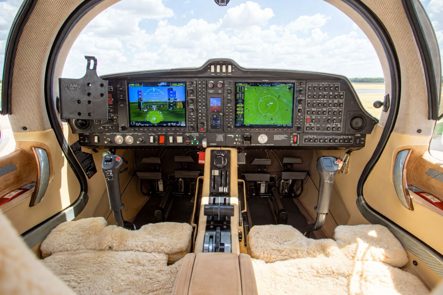 DIAMOND DA62 2017 — foto 3 de 5