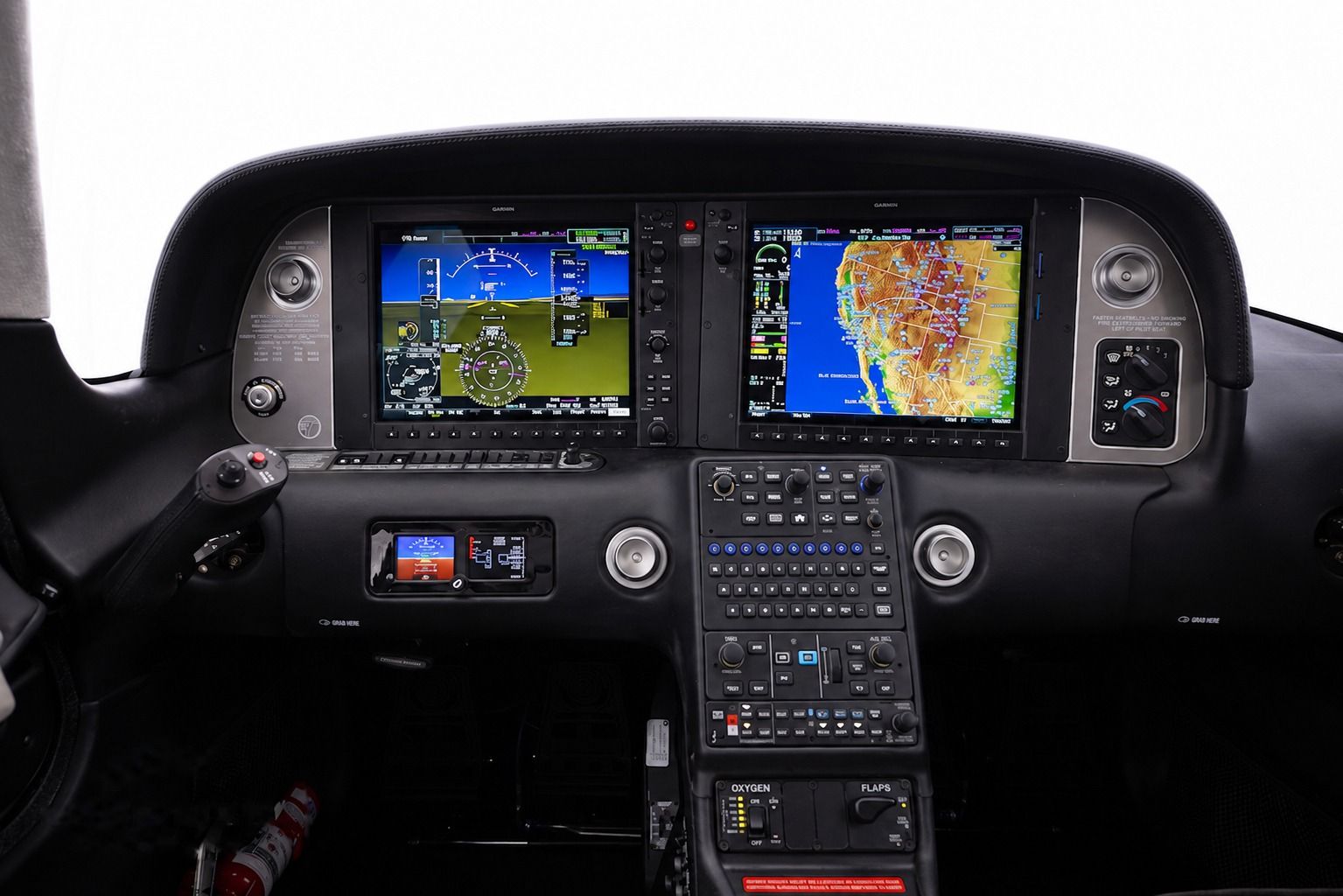 CIRRUS SR22T G6 GTS 2022 — foto 3 de 5