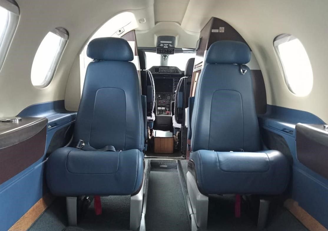 EMBRAER PHENOM 100 2010 — foto 3 de 5