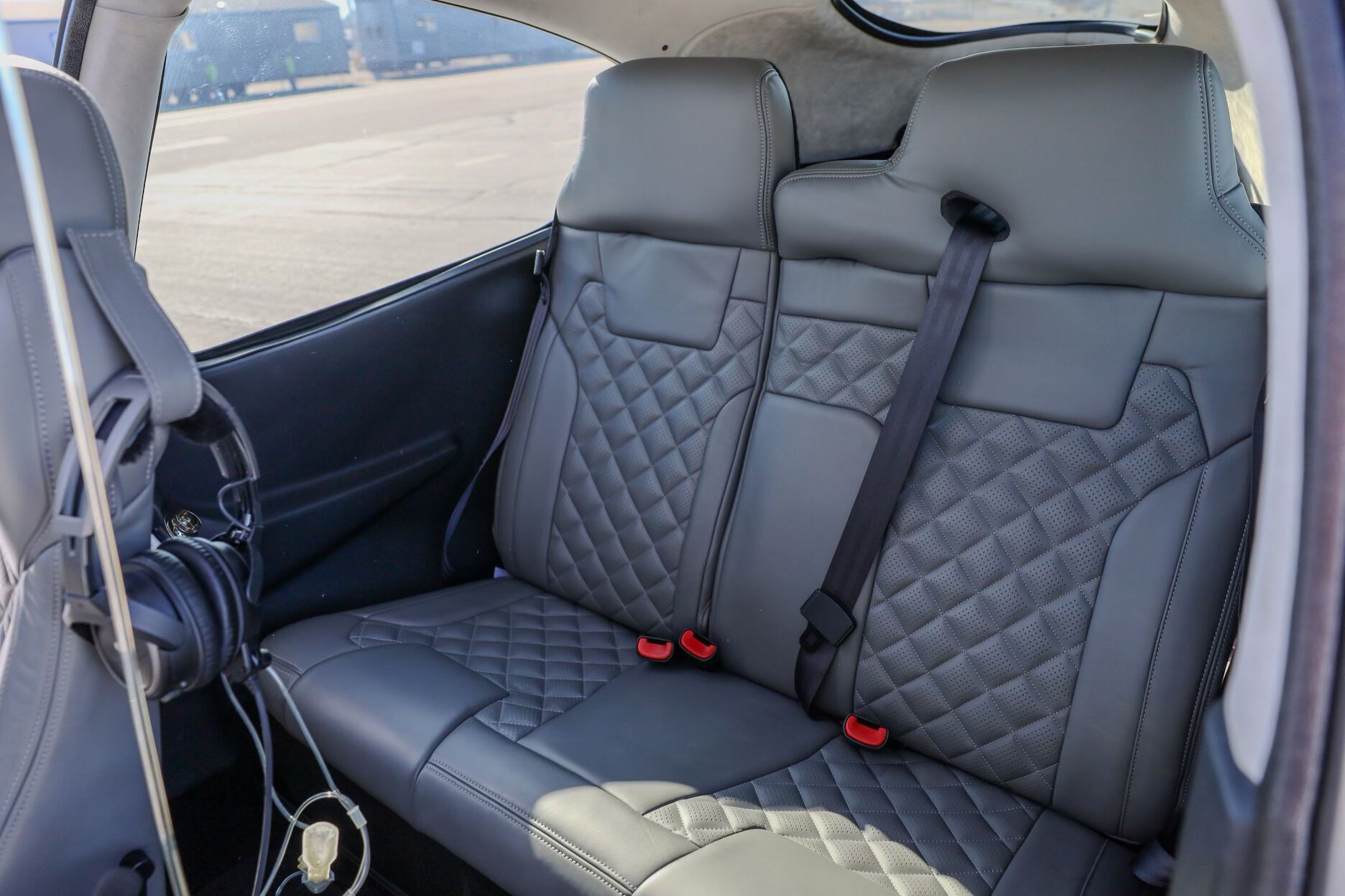 CIRRUS SR22T G6 GTS 2018 — foto 5 de 5