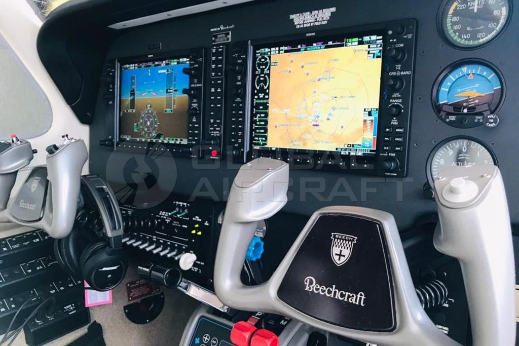 Beechcraft Baron G58 2013, photo 3