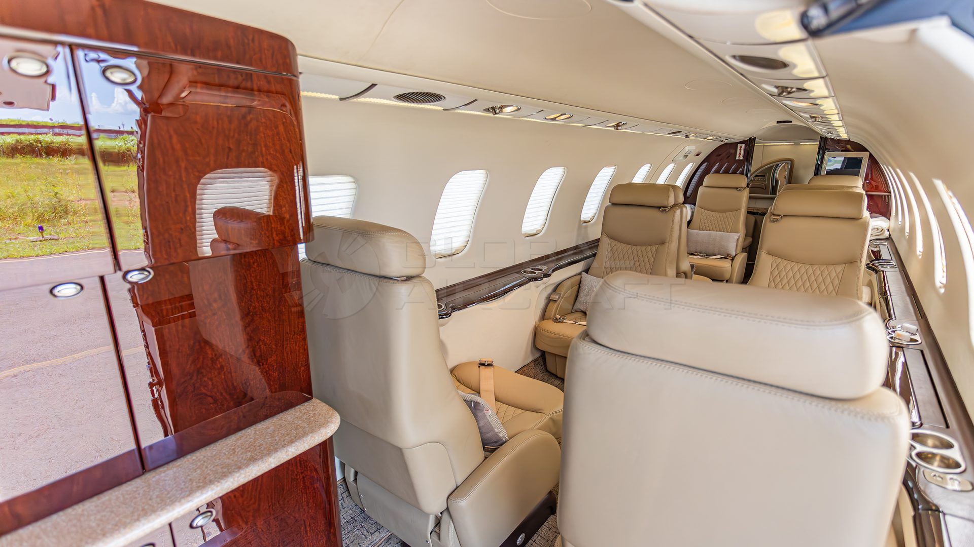 BOMBARDIER LEARJET 45 2001 — foto 4 de 14