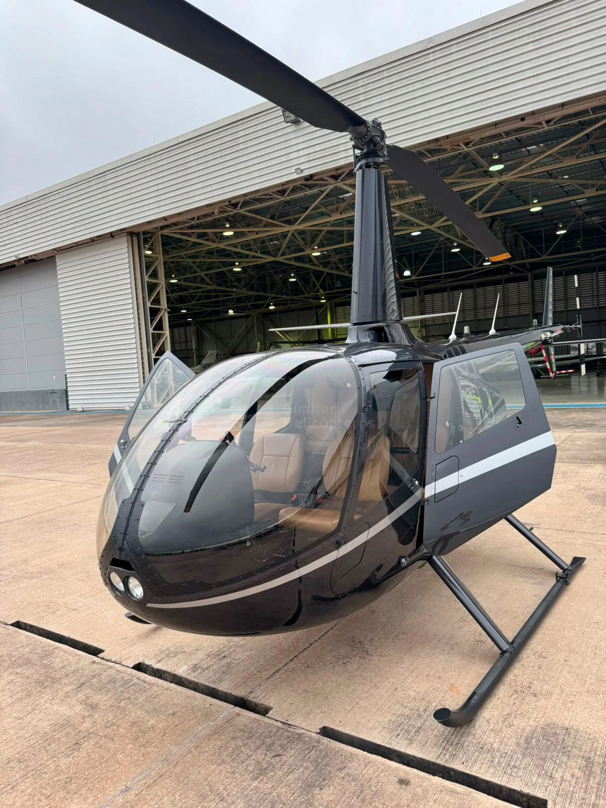 ROBINSON R66 TURBINE 2024 — foto 2 de 13