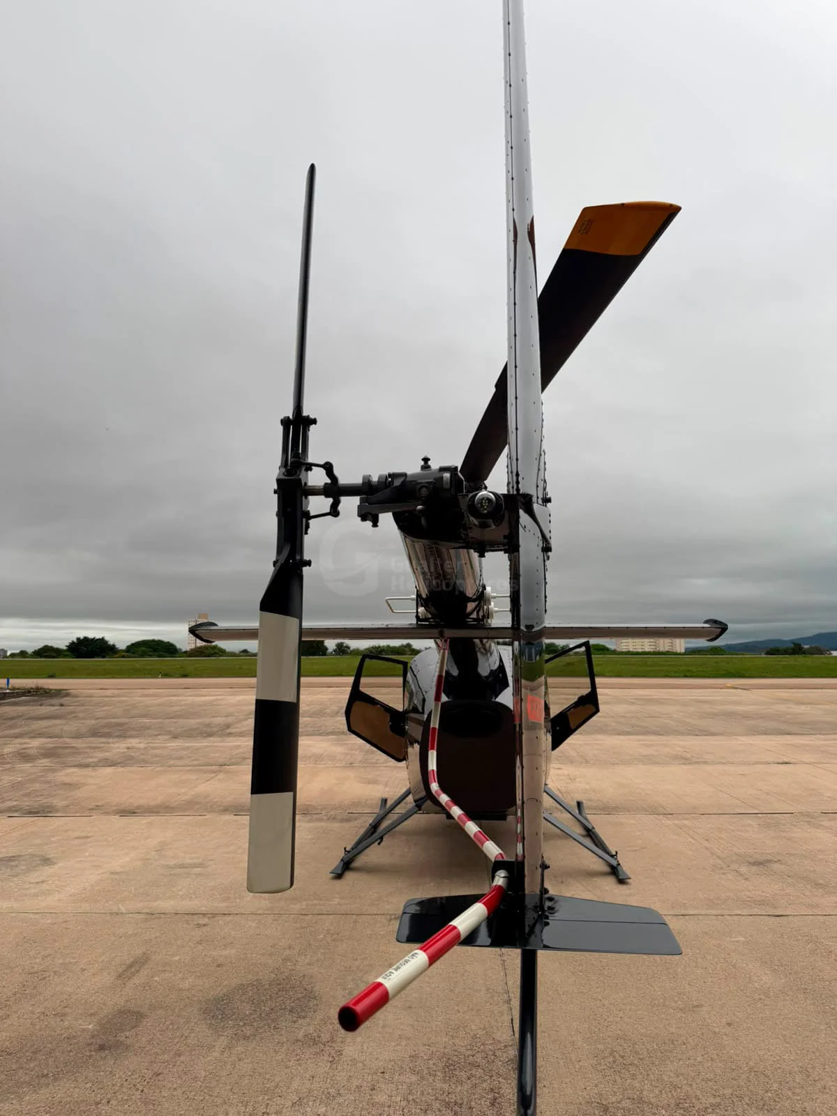 ROBINSON R66 TURBINE 2024 — foto 6 de 13
