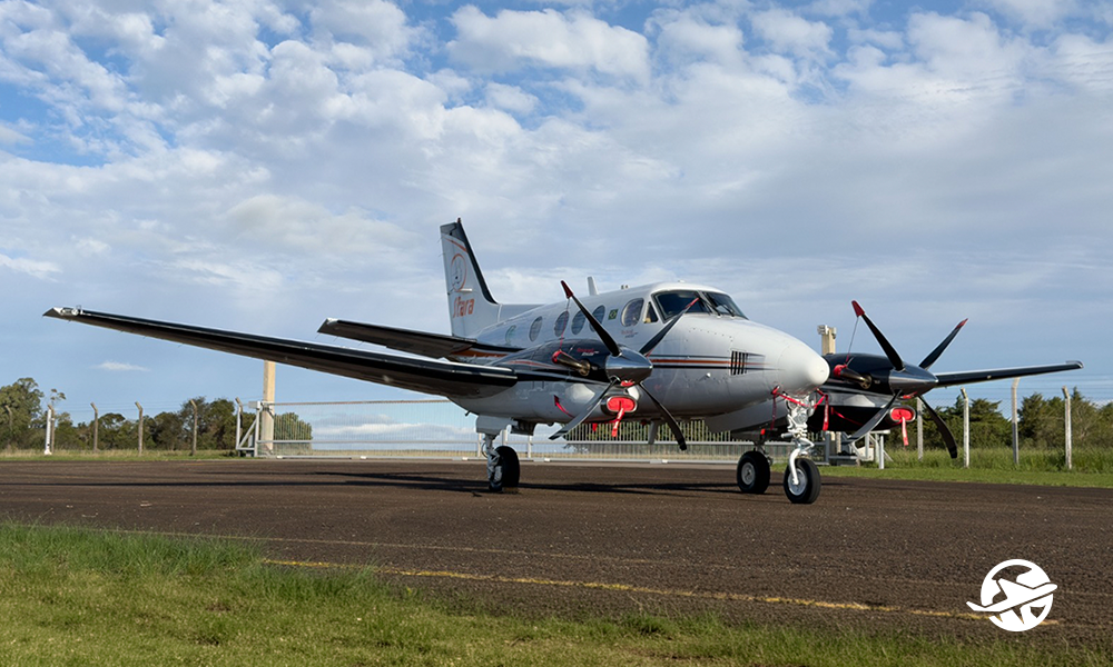BEECHCRAFT KING AIR C90 GT 2007 — foto 3 de 14