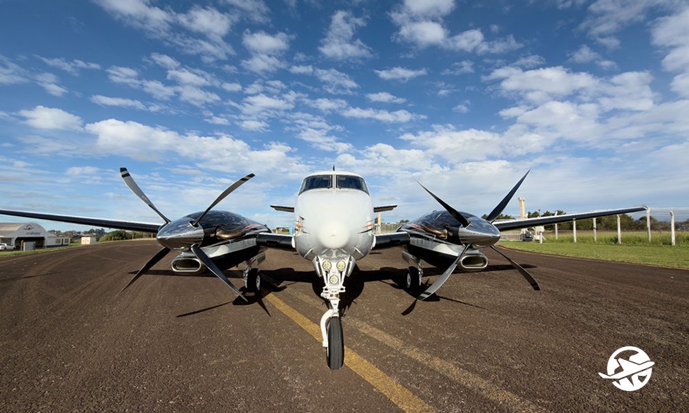BEECHCRAFT KING AIR C90 GT 2007 — foto 7 de 14