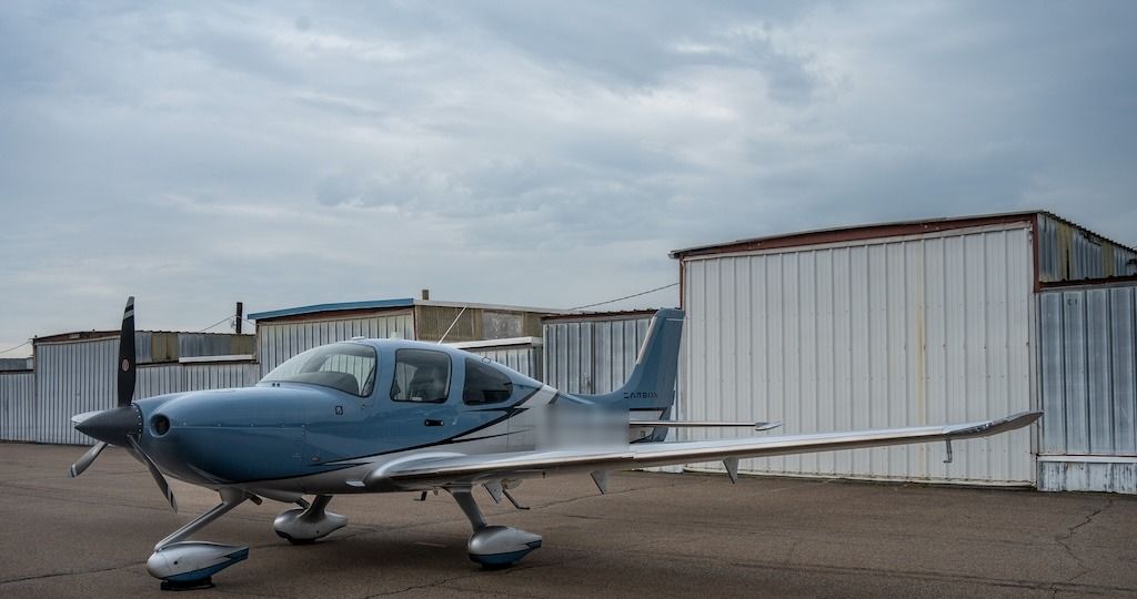 CIRRUS SR22 G6 GTS 2020 — foto 2 de 5