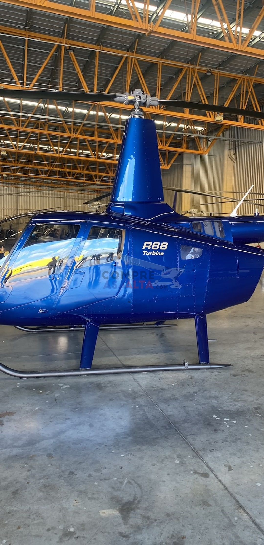 ROBINSON R66 TURBINE 2023 — foto 9 de 13
