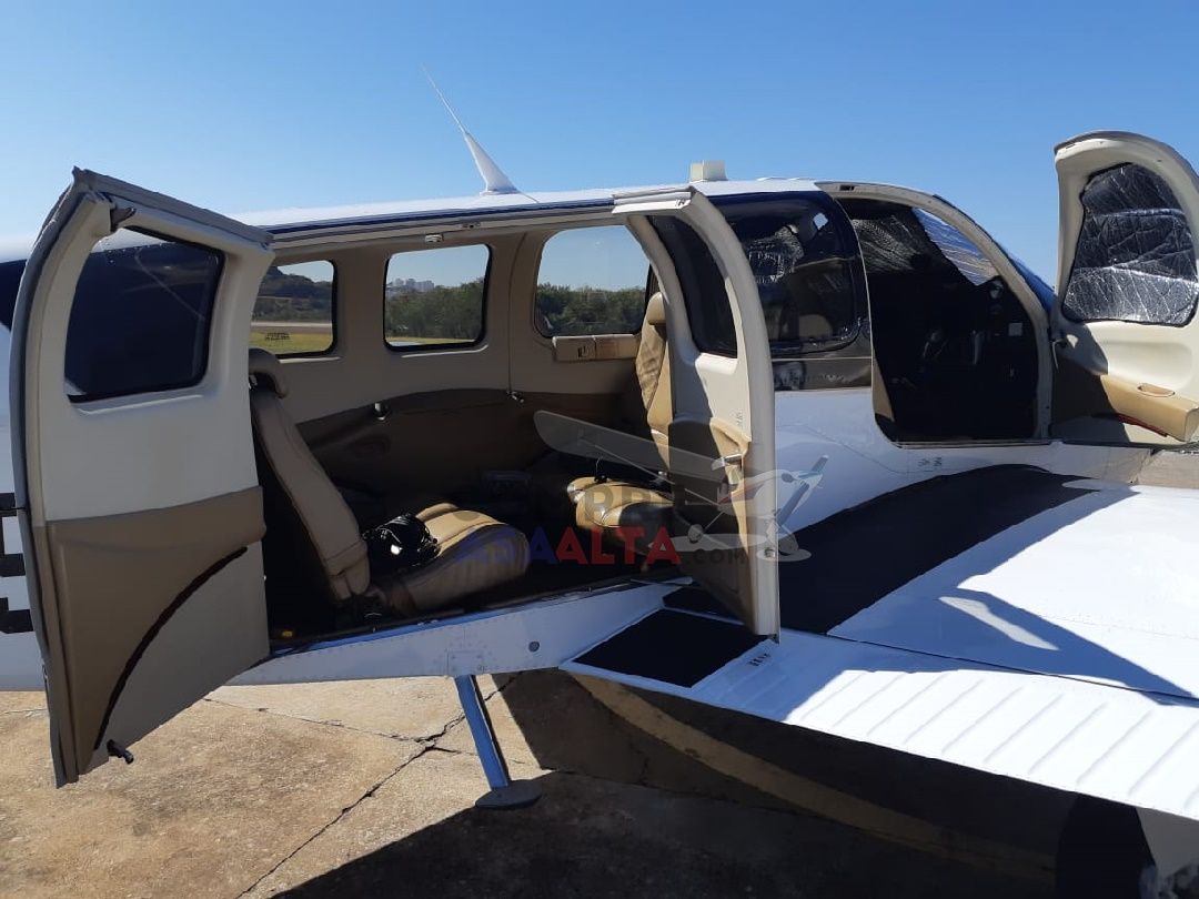 BEECHCRAFT BONANZA G36 2016 — foto 7 de 14