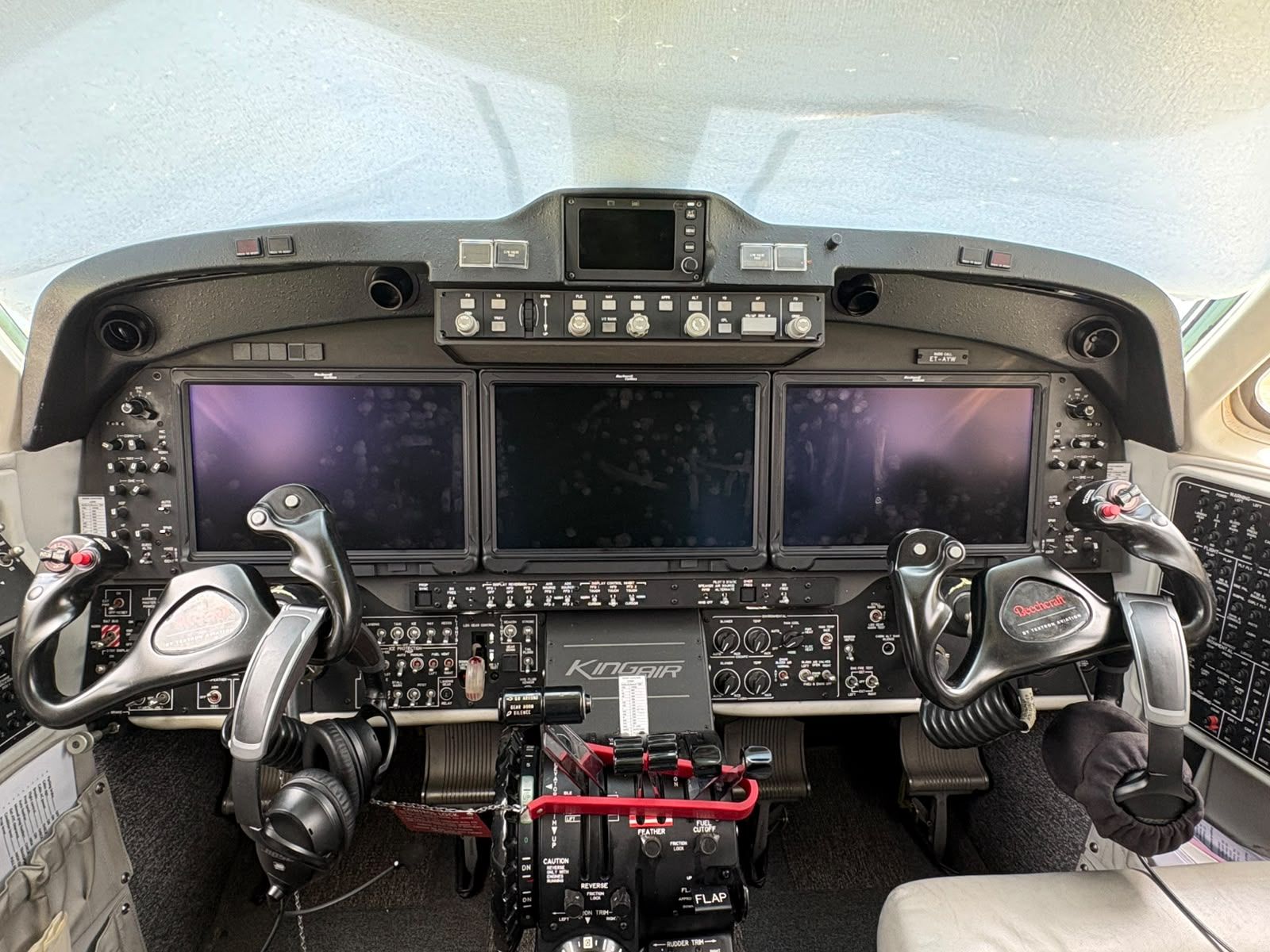 Beechcraft King Air 360ER 2021, photo 9