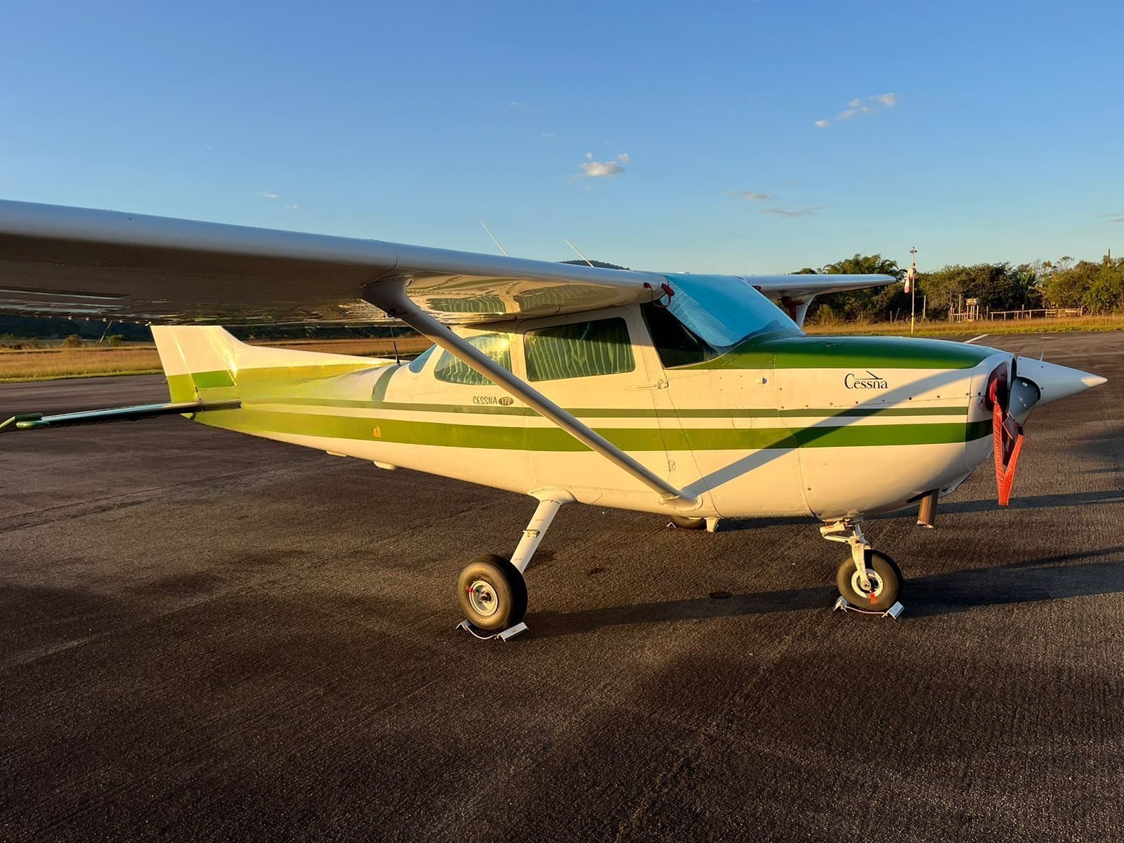 CESSNA 172M SKYHAWK 1974