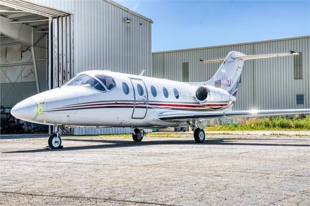 HAWKER 400XP 2004