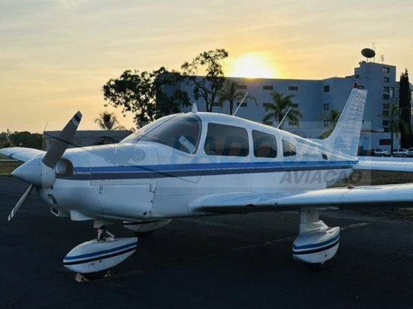 PIPER PA-28-161 WARRIOR 1985