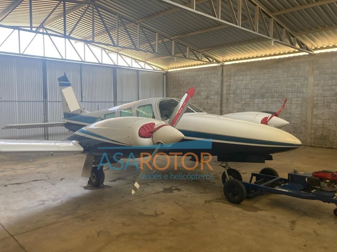 EMBRAER EMB-810C SENECA II 1980 EMBRAER EMB-810C SENECA II 1980