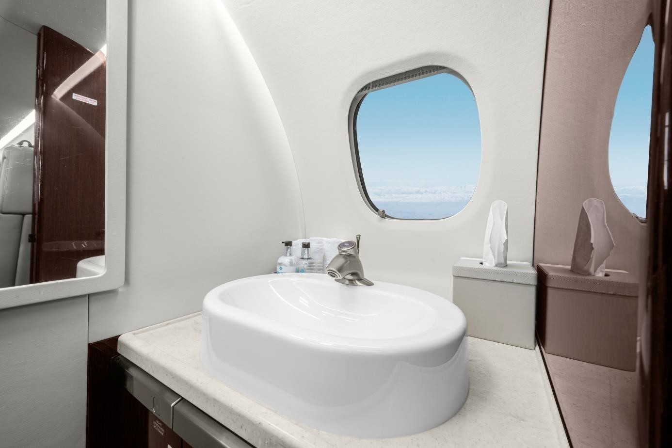 EMBRAER PHENOM 300E 2019 EMBRAER PHENOM 300E 2019